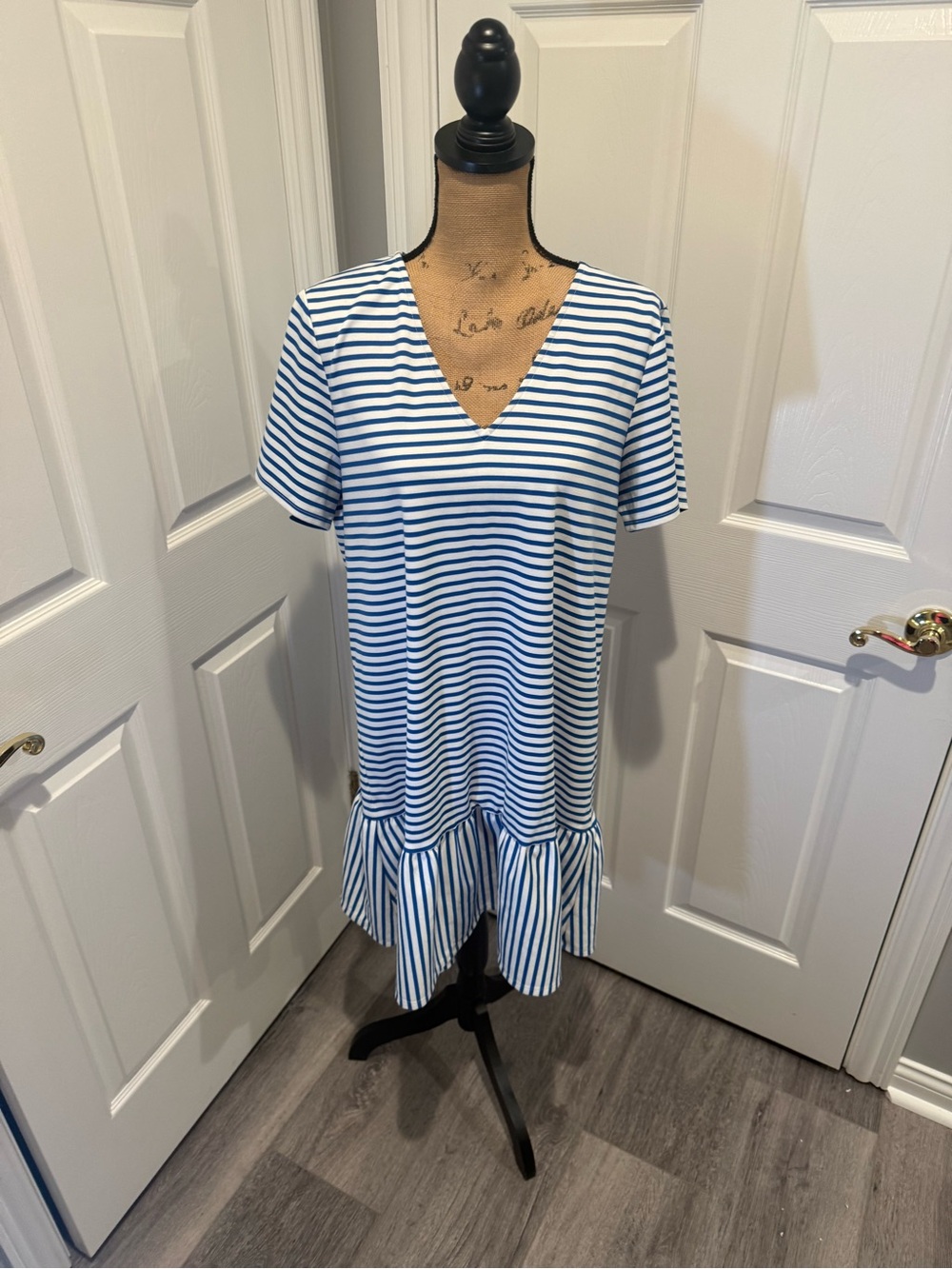 Draper James Women's Blue & White Striped V-Neck Ruffle-Hem Mini Dress